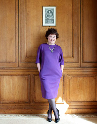 Illustration for article titled Susan Boyle Goes Glam For Harper's Bazaar
